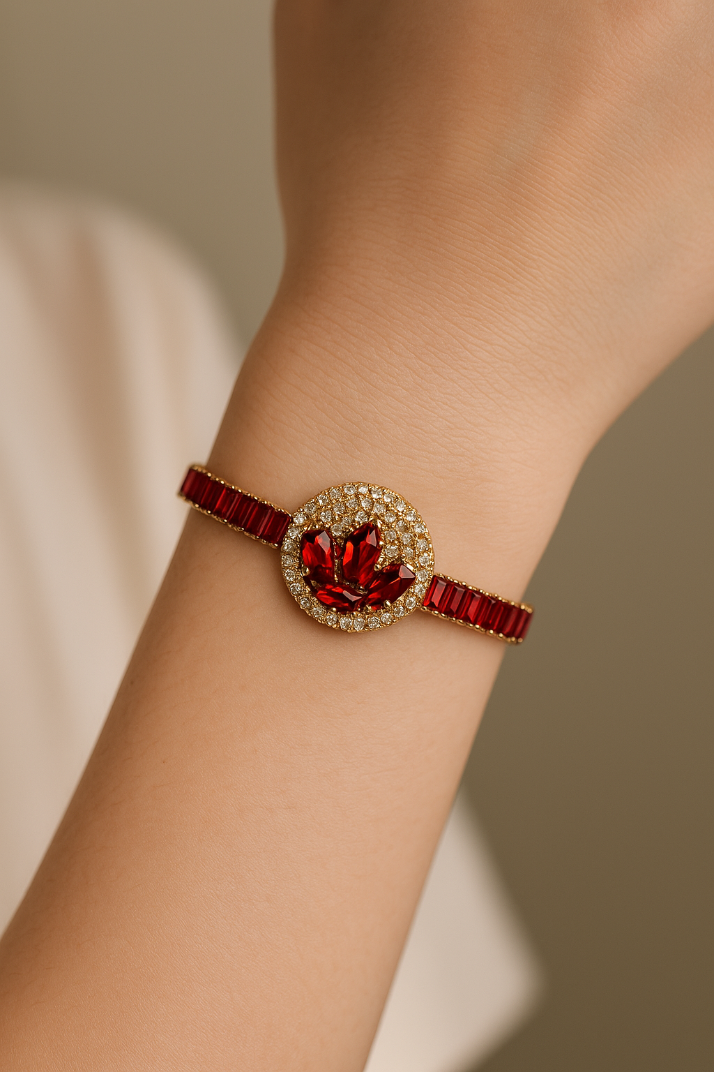 Noir Crown Pavé Bracelet ( Red )
