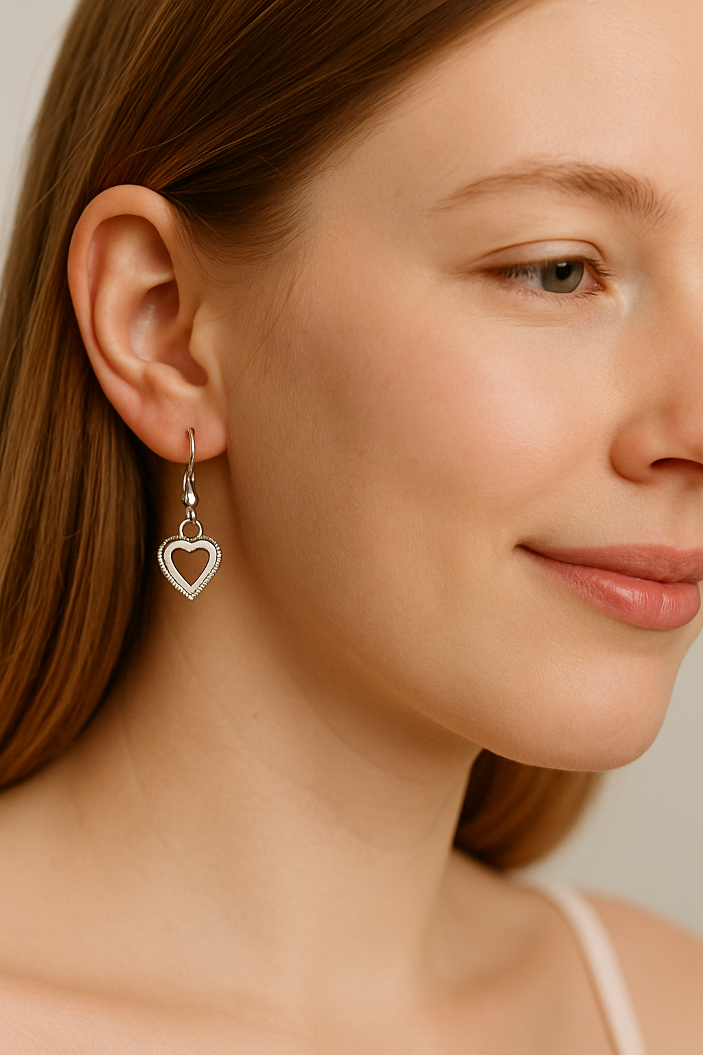 Lureva Heart Earrings