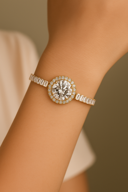 Noir Crown Pavé Bracelet (white)