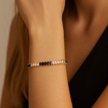 Eternal Glow Link Bracelet ( White & Black )