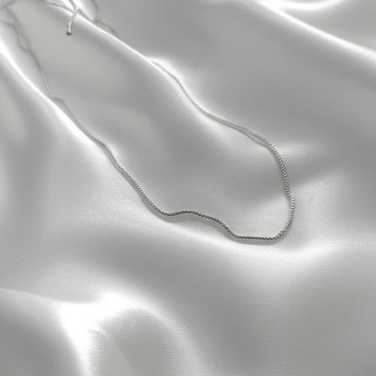 Essential Link Chain