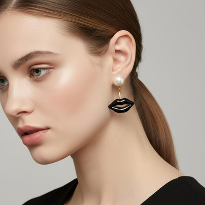 Midnight Kiss Earrings