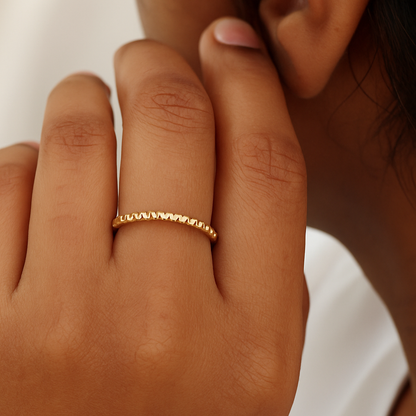 Majestic Contour Ring
