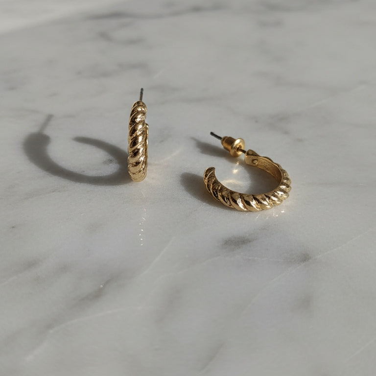 Ora Spiral Hoop Earrings