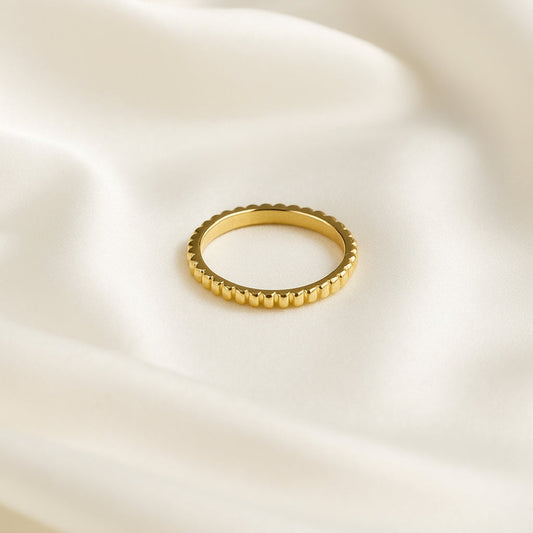 Majestic Contour Ring